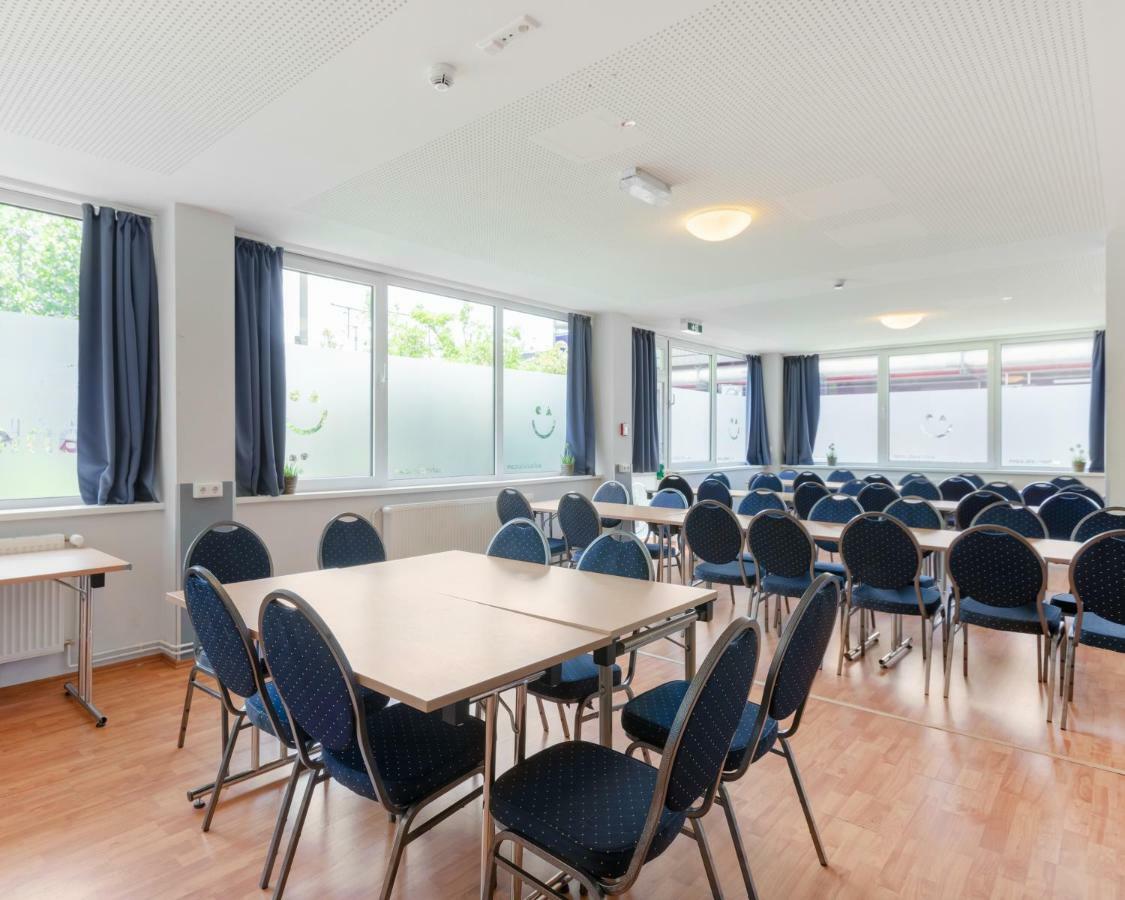 A&O Frankfurt Galluswarte Φραγκφούρτη Εξωτερικό φωτογραφία